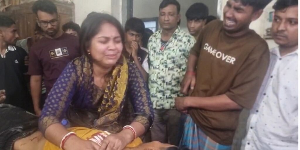 গাছের সঙ্গে মোটরসাইকেলের ধাক্কা, দুই বন্ধু নিহত
