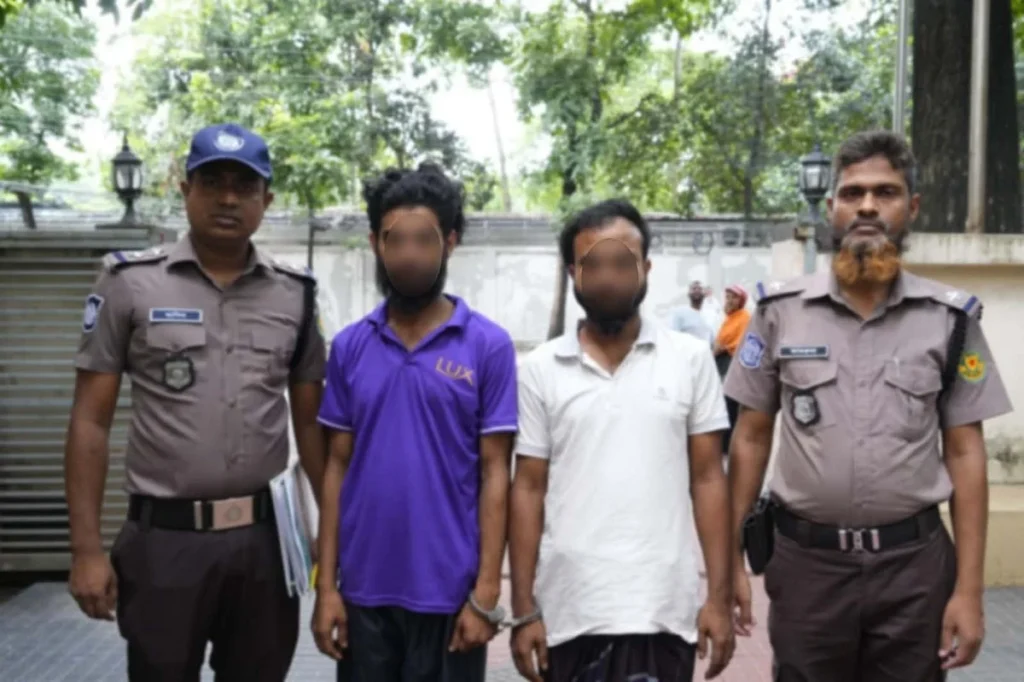 রাজধানীতে ইট ছুড়ে মোটরসাইকেল আরোহীকে হত্যাচেষ্টা, ৩ আসামি কারাগারে