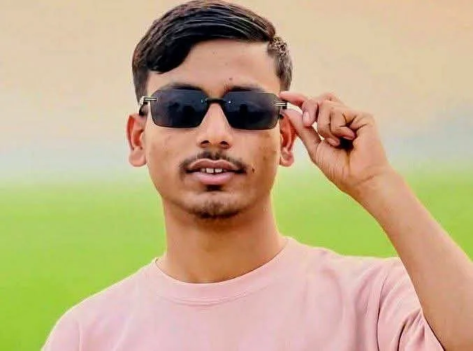নরসিংদীতে ফ্লাইওভার থেকে ছিটকে পড়ে মোটরসাইকেল আরোহী নিহত