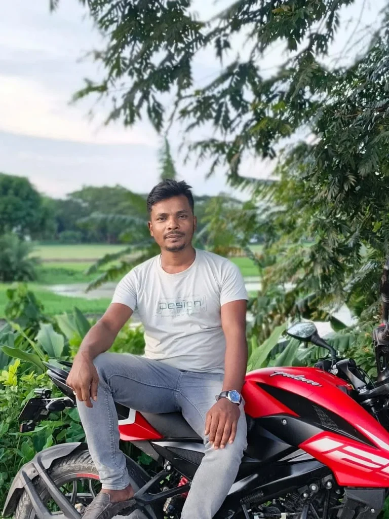 পটুয়াখালীতে মোটরসাইকেল থামিয়ে শ্রমিক দল নেতাকে কুপিয়ে হত্যা