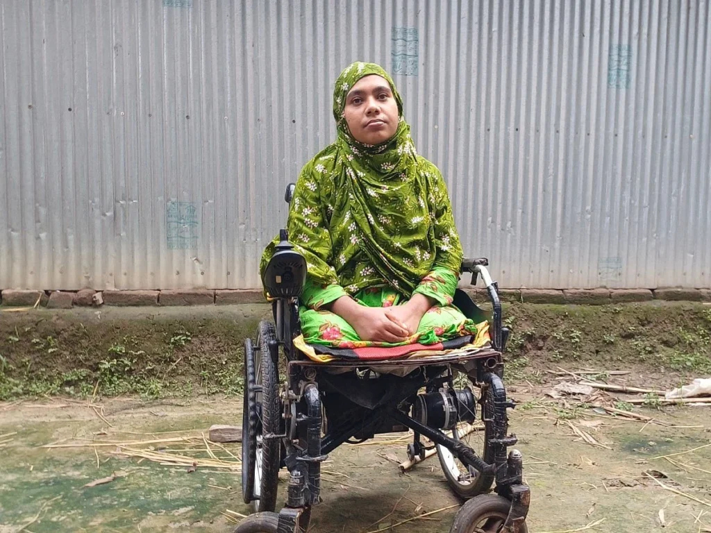 দুর্ঘটনায় দুই পা হারানোর ৮ বছর পরও ঘুরে দাঁড়ানোর লড়াই রুবিনার