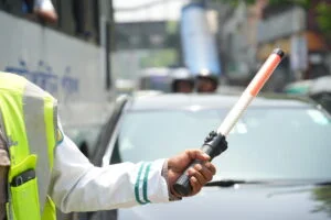 ট্রাফিক আইন লঙ্ঘনে ডিএমপির ১৮১৮ মামলা